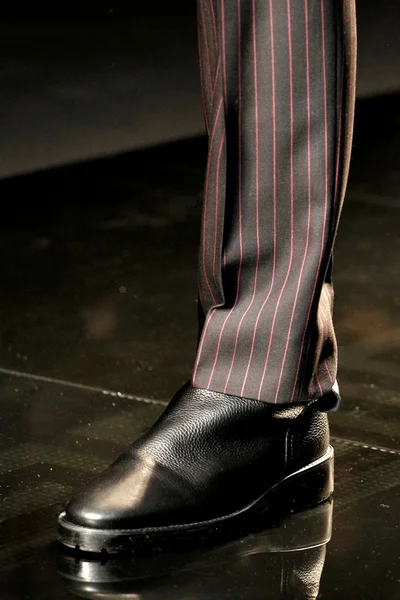Look 24